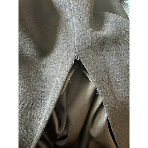 Gravitas Julia Lace Peplum Sheath Dress Black knee length back slit size 8 - Picture 8 of 8